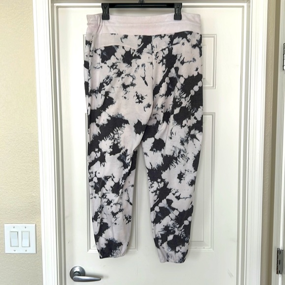 Jessica Simpson, sportswear,Felicity, jogger pants,white ocean,tie-dye, size, XL - Picture 6 of 10